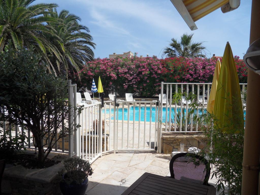 Hotel Albizzia Valras-Plage Εξωτερικό φωτογραφία